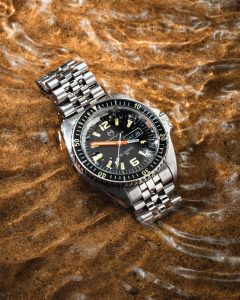 Đánh giá đồng hồ Momentum Sea Quartz 30 phong cách cổ điển